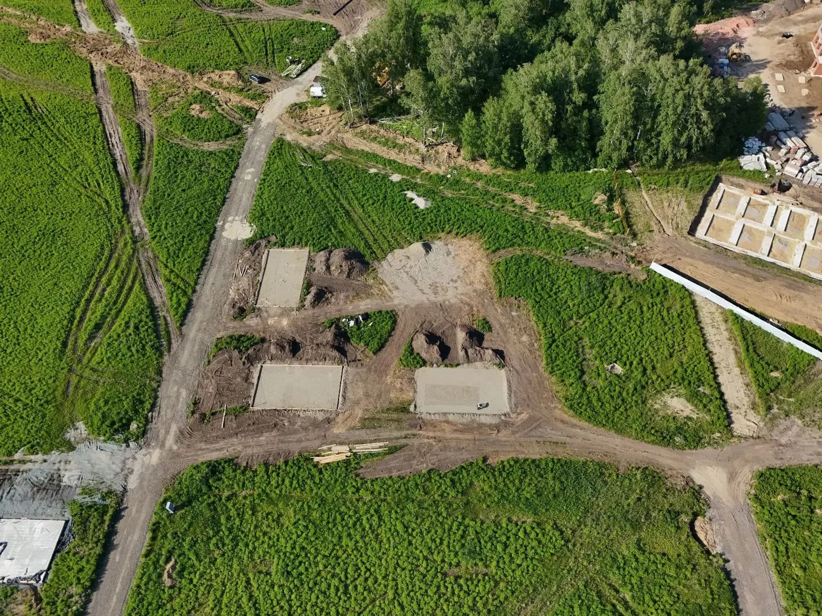 Жилой дом, Поселок Октябрьский: ход строительства, июнь 2026