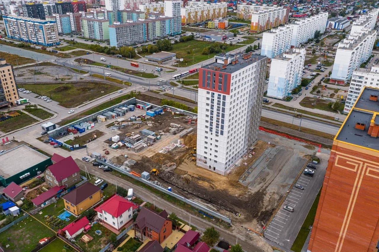 Первый на Титова: ход строительства, сентябрь 2026