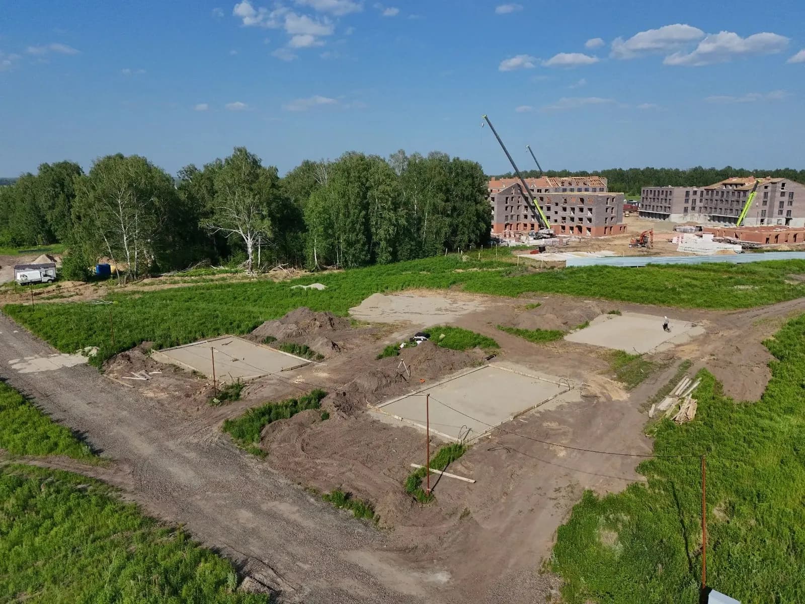 Жилой дом, Поселок Октябрьский: ход строительства, июнь 2026
